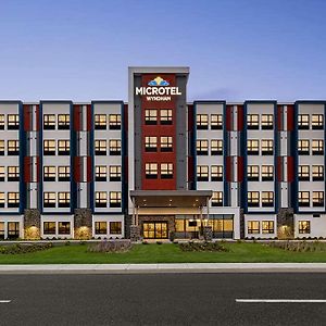 Microtel Inn & Suites Montreal Airport-Dorval Qc